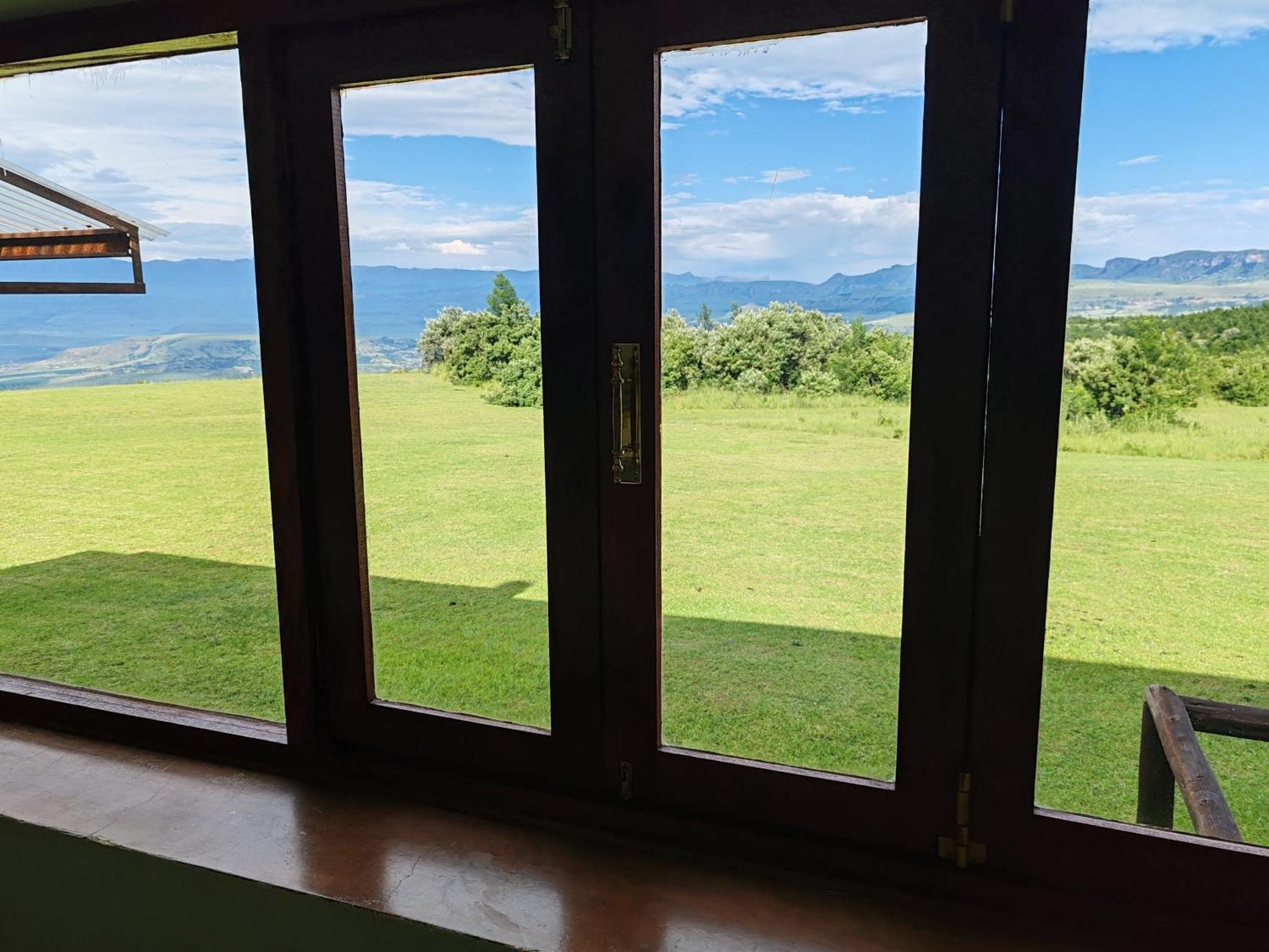 Drakensberg Mountain Retreat Guest House Bergville Bagian luar foto