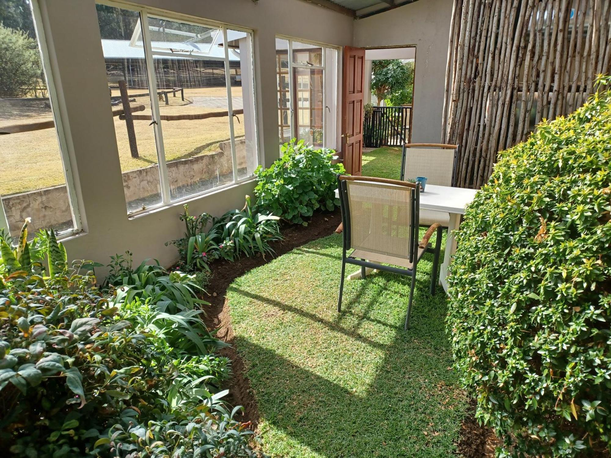 Drakensberg Mountain Retreat Guest House Bergville Bagian luar foto