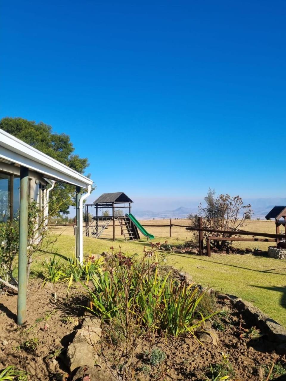 Drakensberg Mountain Retreat Guest House Bergville Bagian luar foto