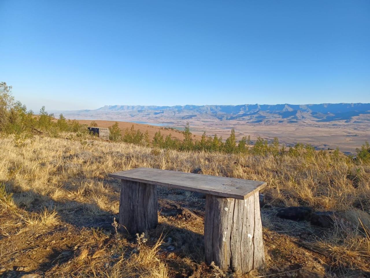 Drakensberg Mountain Retreat Guest House Bergville Bagian luar foto