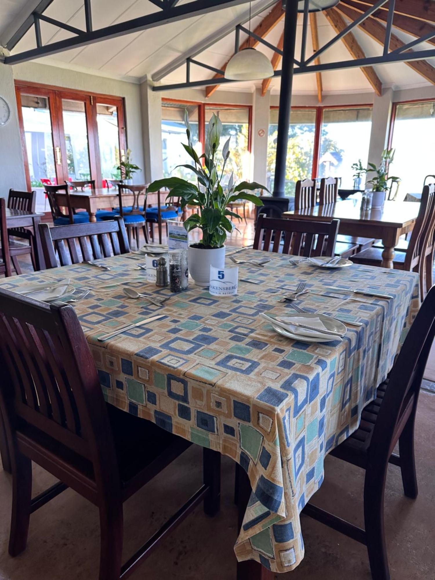 Drakensberg Mountain Retreat Guest House Bergville Bagian luar foto