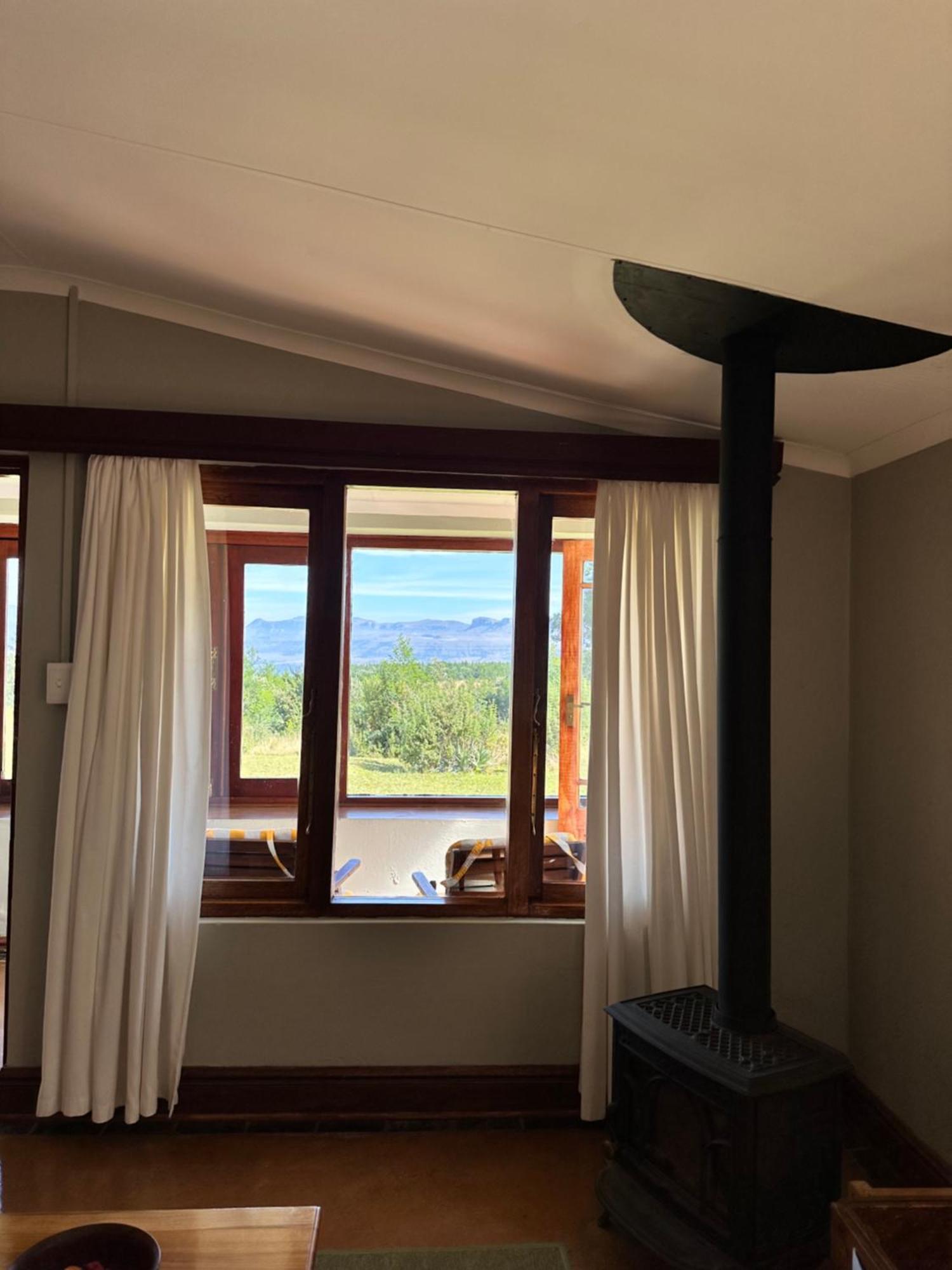 Drakensberg Mountain Retreat Guest House Bergville Bagian luar foto